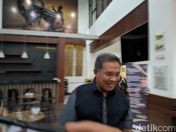 Mantan Bupati Lombok Barat Diperiksa Terkait Dugaan Korupsi LCC