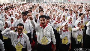 Melihat Ribuan Mahasiswa Baru Jalani Ospek di UNJ