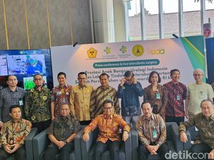 Pertama di Asia Tenggara, RSCM Lakukan Operasi Telerobotik Angkat Kista Ginjal Pertama di Asia Tenggara, RSCM Lakukan Operasi Telerobotik Angkat Kista Ginjal