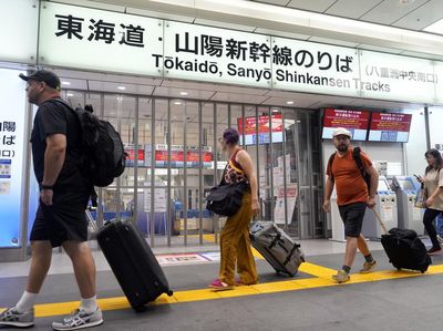 Operasional Kereta Cepat di Jepang Terhenti Gegara Amukan Badai