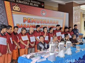 Polda Sumsel Musnahkan 7 Kg Sabu, 1 Tersangka Mantan Caleg Gagal