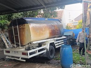 Usut Penyebab Ledakan Tangki Solar Maut Semarang, Polisi Periksa Sopir-Kernet Usut Penyebab Ledakan Tangki Solar Maut Semarang, Polisi Periksa Sopir-Kernet