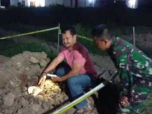 Bongkar Tanah Uruk, Warga Pekalongan Temukan Proyektil Bongkar Tanah Uruk, Warga Pekalongan Temukan Proyektil