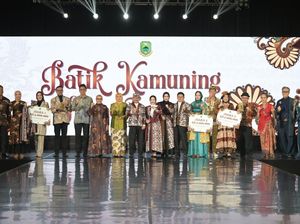 Batik Kamuning, Simbol Kebanggaan Baru Masyarakat Kabupaten Kuningan Batik Kamuning, Simbol Kebanggaan Baru Masyarakat Kabupaten Kuningan