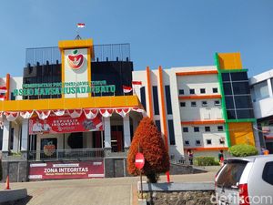 Kris Dayanti Tunda Tes Kesehatan untuk Tahap Pilwali Batu, Ini Alasannya Kris Dayanti Tunda Tes Kesehatan untuk Tahap Pilwali Batu, Ini Alasannya