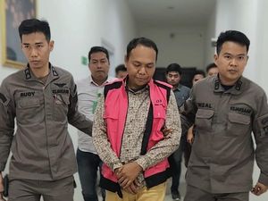 Dugaan Korupsi Dana Hibah, Mantan Ketua Bawaslu OKU Timur Ditahan Kejari