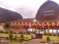 Pemprov NTB Cari Jalan Tengah soal Penggusuran Bar Milik WN Inggris