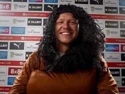 Aaron Ramsdale Cabut dari Arsenal, Jadi Hagrid di Southampton