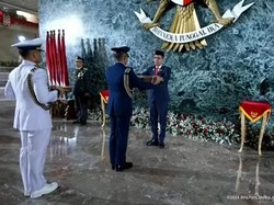 Heru Budi Terima Kembalinya Bendera Merah Putih-Teks Proklamasi di Monas