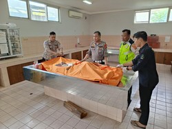 Motor Jatuh Usai Terserempet Pajero di Palembang, Ibu Luka-Anak Tewas