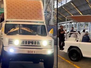 Mobil Paus Fransiskus di Indonesia Pakai Pelat SCV 1, Apa Artinya? Mobil Paus Fransiskus di Indonesia Pakai Pelat SCV 1, Apa Artinya?