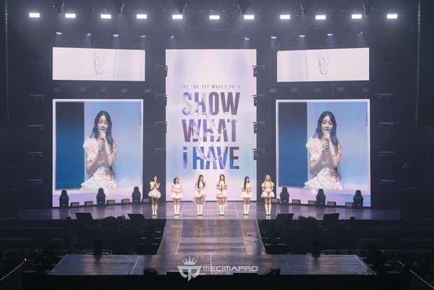 Potret IVE dalam konser 'Show What I Have' di Jakarta
