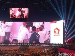Prabowo hingga Gibran Hadiri Rapimnas Gerindra di Indonesia Arena