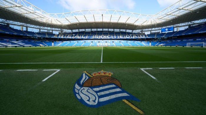  General view inside the stadium prior to the LaLiga Santander match between Real Sociedad and Atletico de Madrid at Reale Arena on September 03, 2022 in San Sebastian, Spain. (Photo by Juan Manuel Serrano Arce/Getty Images)