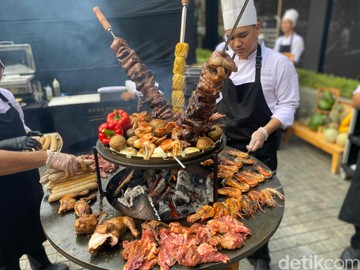 Resto Legendaris Sejak 1976 Ini Buka Lagi dengan Sajian BBQ Argentina