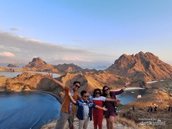 Menikmati Surga Labuan Bajo Bersama Keluarga