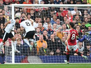 MU Vs Liverpool: Brace Diaz Bawa The Reds Unggul 2-0 di Babak I