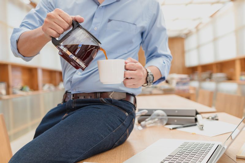 5 Efek Buruk Kesehatan Akibat Terlalu Banyak Minum Kopi