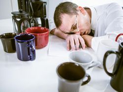 5 Efek Buruk Kesehatan Akibat Terlalu Banyak Minum Kopi