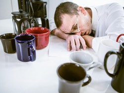 5 Efek Buruk Kesehatan Akibat Terlalu Banyak Minum Kopi