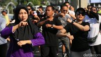 Melihat Antusiasme Warga Berolahraga di CFD Jakarta