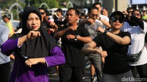 Melihat Antusiasme Warga Berolahraga di CFD Jakarta