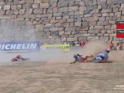 MotoGP Aragon 2024: Bagnaia-Alex Marquez Tabrakan, Salah Siapa?