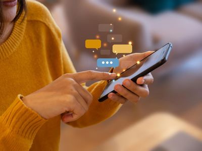 Kumpulan Chat Kocak Orang Sombong, Pede Banget!