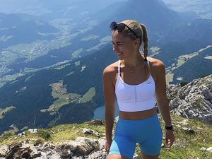 Tragis, Turis Jatuh ke Jurang Saat Selfie di Bibir Tebing, Meninggal di RS