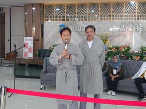 Petahana Trenggalek Jalani Tes Kesehatan di RSUD dr Mohamad Soewandhie Petahana Trenggalek Jalani Tes Kesehatan di RSUD dr Mohamad Soewandhie