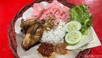 Sedapnya Nasi Uduk H.Toha Favorit Warga Cikini Sejak 1970-an!