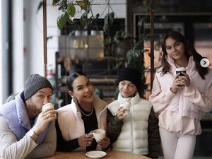 Seru! Melaney Ricardo Kulineran Bareng Geng Menteri Ceria dan Keluarga