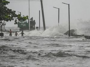 Badai Yagi Picu Banjir-Longsor di Filipina, 11 Orang Tewas Badai Yagi Picu Banjir-Longsor di Filipina, 11 Orang Tewas
