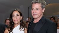 Potret Ines de Ramon, Makin Lengket dengan Brad Pitt