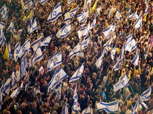 Sandera Hamas Minta Netanyahu Hentikan Pengeboman di Gaza