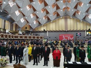 55 Anggota DPRD Kaltim Periode 2024-2029 Dilantik, 31 Orang Wajah Baru 55 Anggota DPRD Kaltim Periode 2024-2029 Dilantik, 31 Orang Wajah Baru
