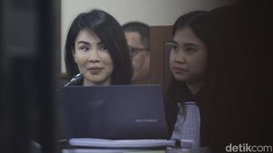 Ekspresi Helena Lim di Sidang Korupsi Timah