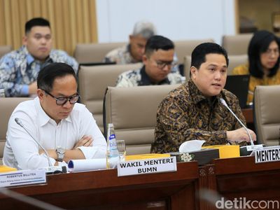 Erick Thohir Pamer BUMN Beri Setoran ke Negara Rp 1.940 T di Komisi VI DPR