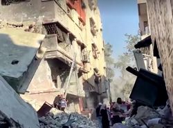 Israel Serang Sekolah Tempat Pengungsian di Gaza, 11 Orang Tewas