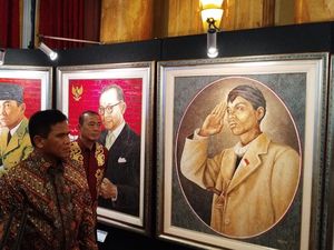 KSAL Buka Pameran Lukisan Padamu Negeri Jelang HUT ke-79 TNI AL KSAL Buka Pameran Lukisan Padamu Negeri Jelang HUT ke-79 TNI AL