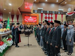 25 Anggota DPRD Parepare Periode 2024-2029 Dilantik, Kahar Ketua Sementara