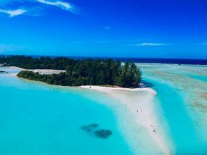 Coba Tebak, Pulau Cantik Ini Terletak di Mana?