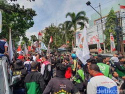 Driver Ojol Aksi di Kantor Gubernur Sumsel, Minta Paket Promo Dihapuskan