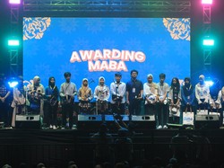 Serunya Semar Night Festival UNS di Akhir Pengenalan Kampus bagi Maba