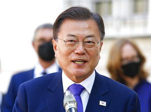 Mantan Presiden Korsel Moon Jae-in Didakwa Korupsi