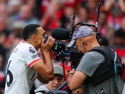 Trent Alexander-Arnold Tiru Selebrasi Gerrard, eh Golnya Dianulir