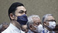 Tutupi Muka dengan Masker, Harvey Moeis Jalani Sidang Lanjutan