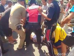 WN Rusia Bersajam Rampok Taksi Online di Bali Berujung Dihajar Massa