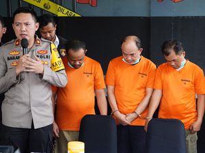 Profesor Sindikat Penipu Lansia di Jakut Ngaku WNA Mau Tukar Uang Asing Profesor Sindikat Penipu Lansia di Jakut Ngaku WNA Mau Tukar Uang Asing