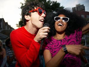 100 Lagu Karaoke yang Enak Buat Joget hingga Duet 100 Lagu Karaoke yang Enak Buat Joget hingga Duet